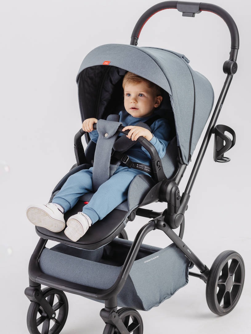 Коляска прогулочная Mowbaby Mio Grey