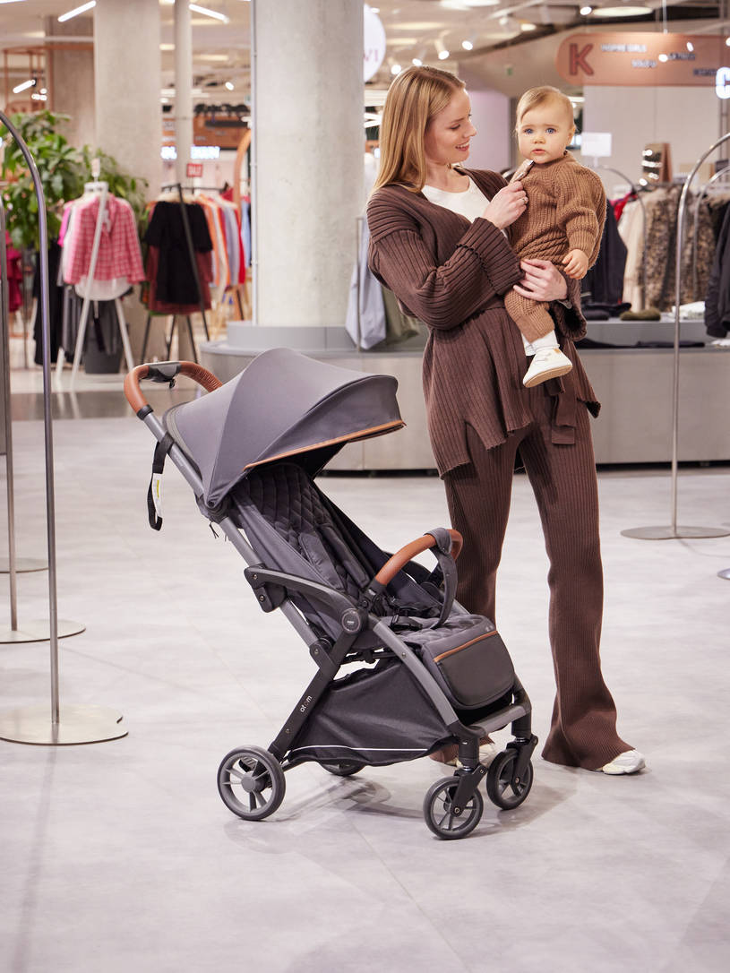 Коляска прогулочная Mowbaby Atom Graphite