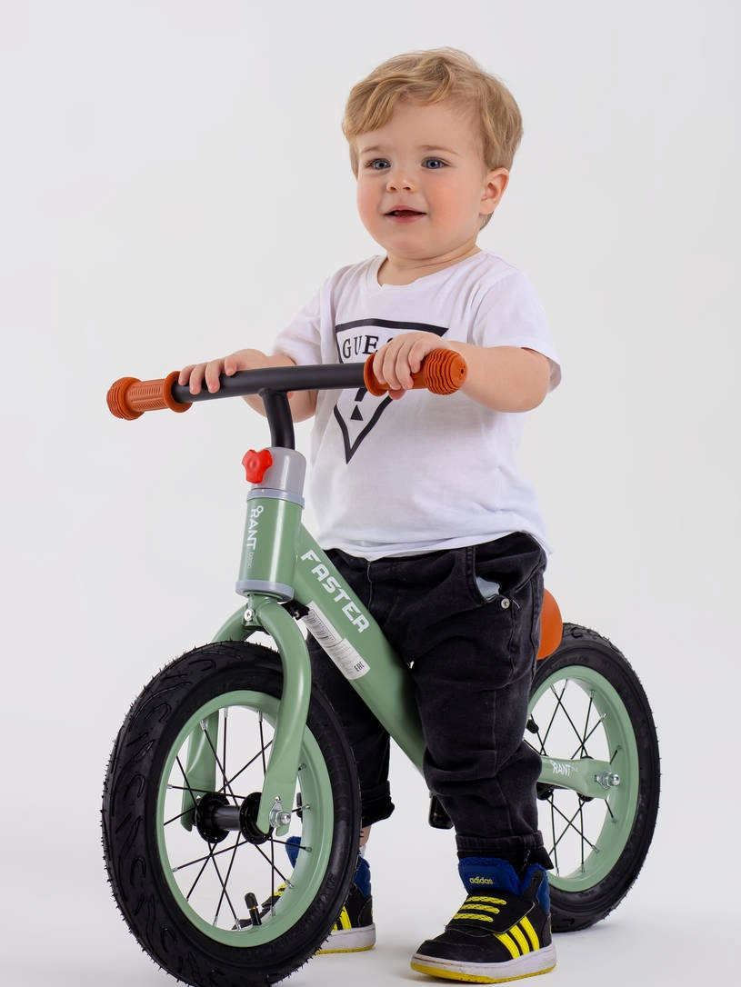 Беговел Rant Basic Faster Green