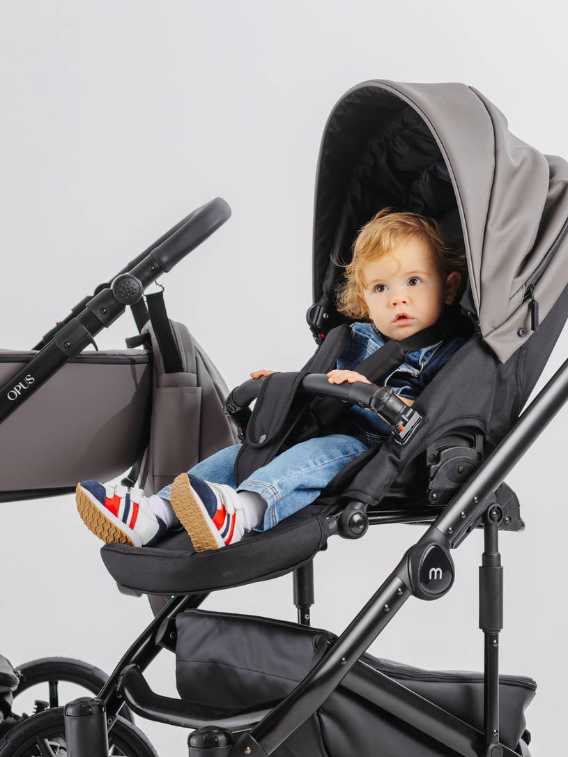 Коляска 2 в 1 Mowbaby Opus Classic grey