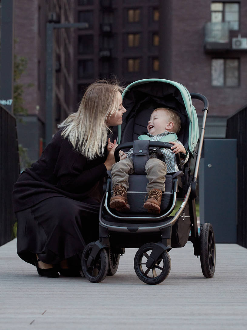 Коляска 2 в 1 RANT FLEX PRO 2023 RA074 GREEN