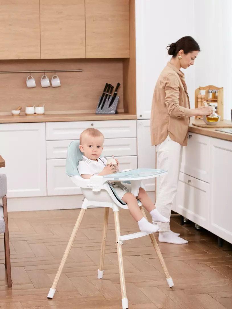 Стульчик для кормления Mowbaby Crispy blue