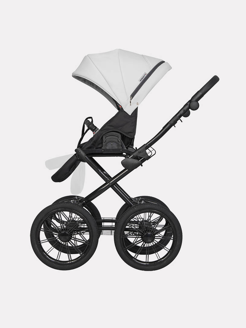 Коляска 2 в 1 Riko Basic Aicon Ecco Prestige 02 белый