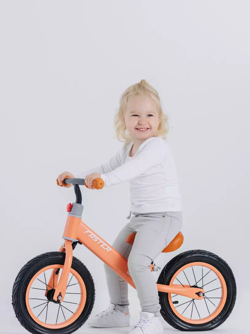 Беговел Rant Basic Faster Coral