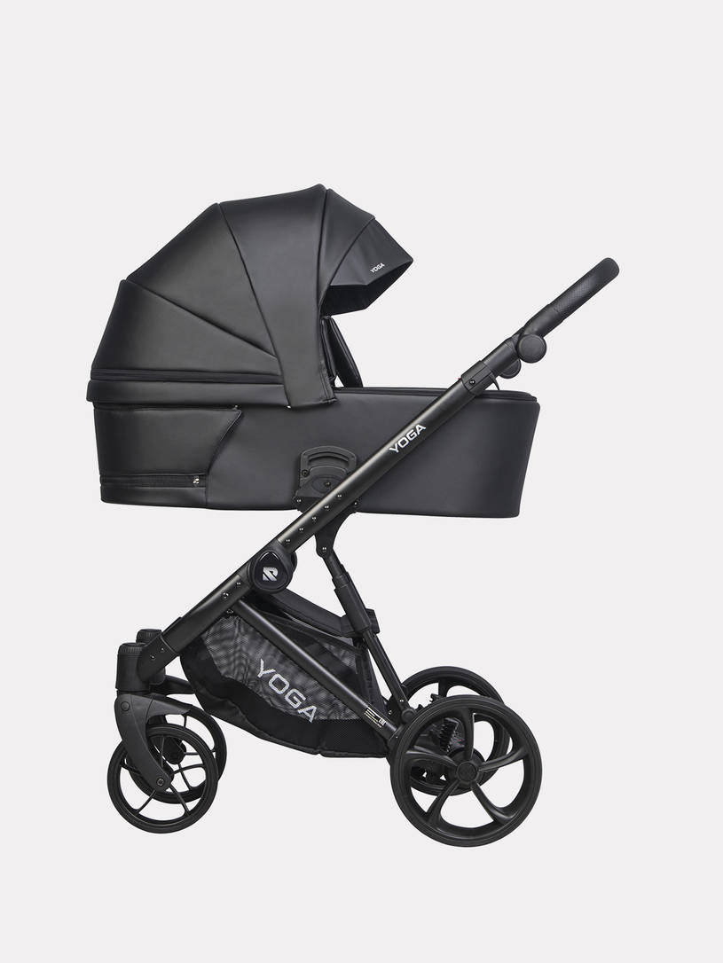 Коляска 3 в 1 Riko Basic Yoga Ecco 12 Black, Черный