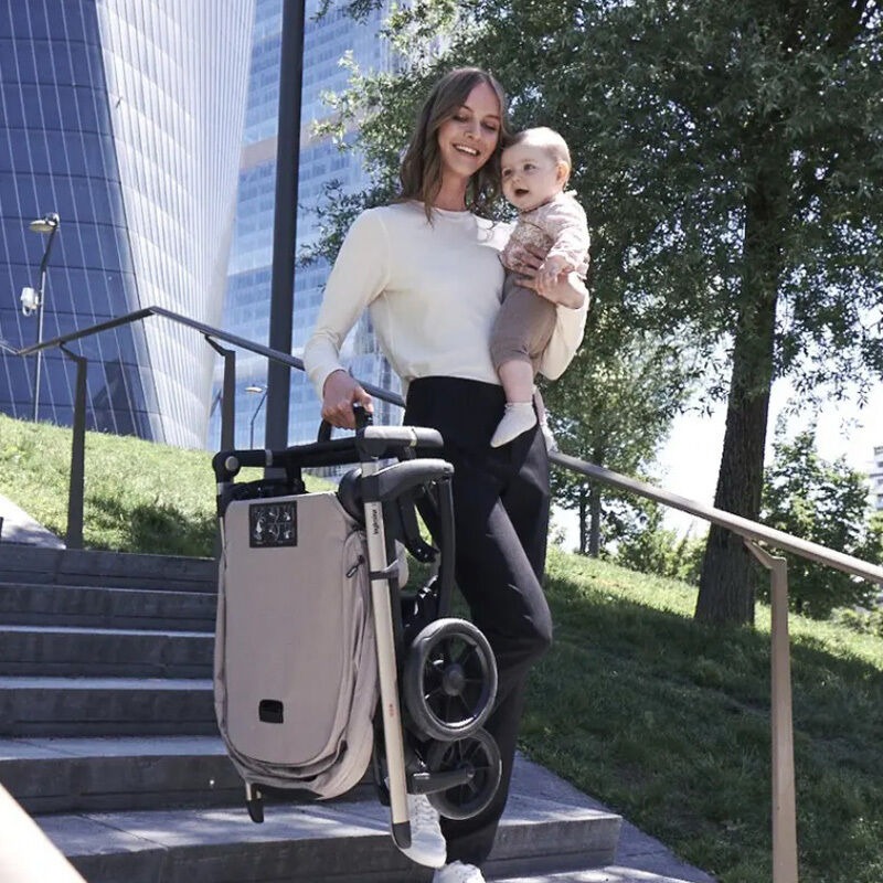 Коляска 3 в 1 i-Size Inglesina Electa с подставкой под люльку Standup, Upper Black