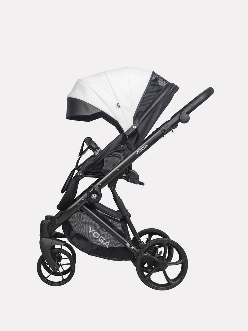 Коляска 3 в 1 Riko Basic Yoga Ecco 11 White, Белый