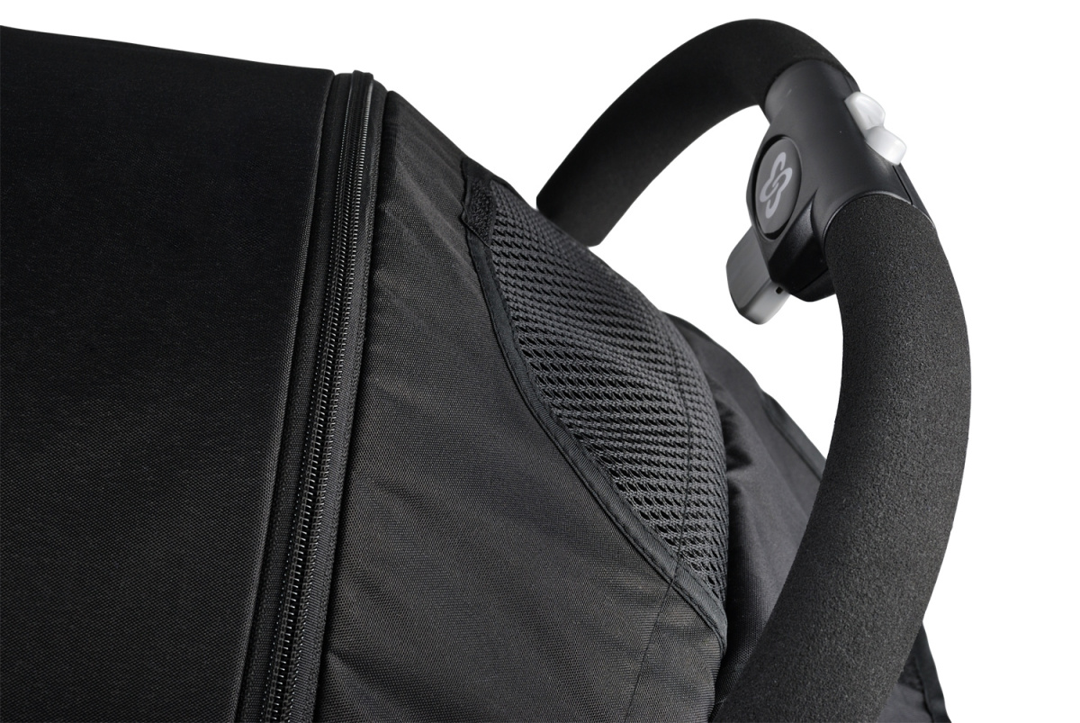 Коляска детская прогулочная Farfello Comfy Go (Black Черный (серебро) CG-35)