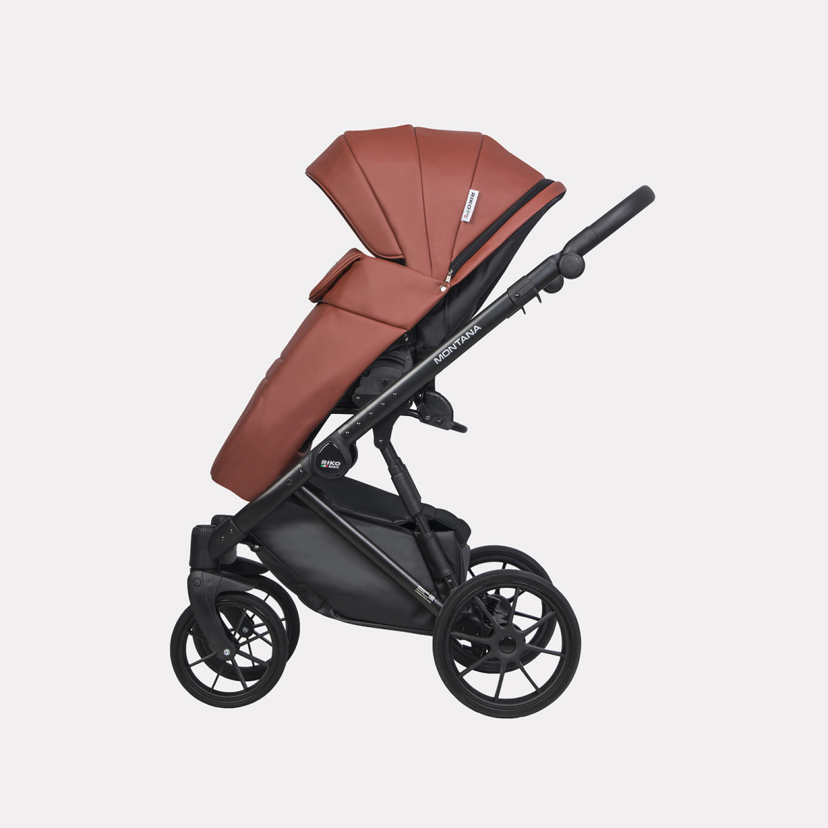 Коляска 3 в 1 Riko Basic Montana Ecco 17 MAROON