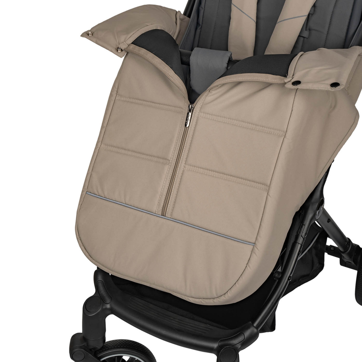 Коляска прогулочная Indigo SKIP бежевый