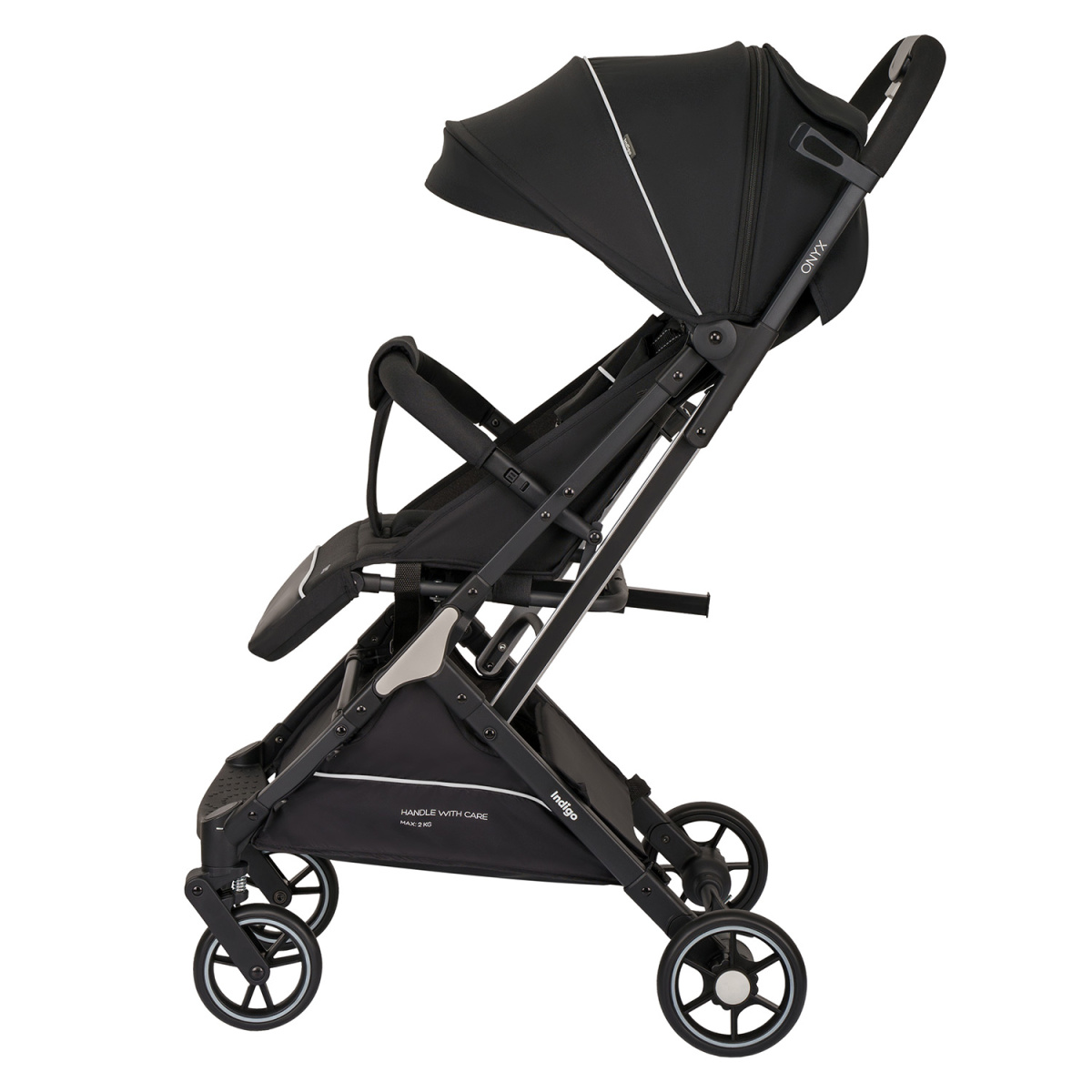 Коляска прогулочная Indigo ONYX черный