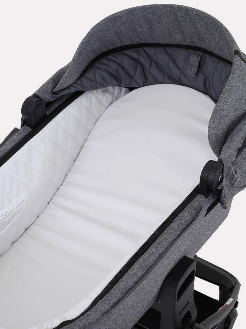 Коляска 2 в 1 MOWBaby ZOOM PU RA086 Silver Grey