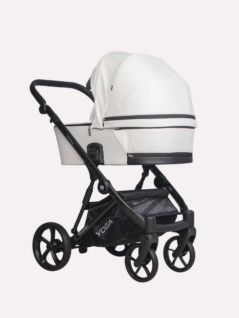 Коляска 3 в 1 Riko Basic Yoga Ecco 11 White, Белый