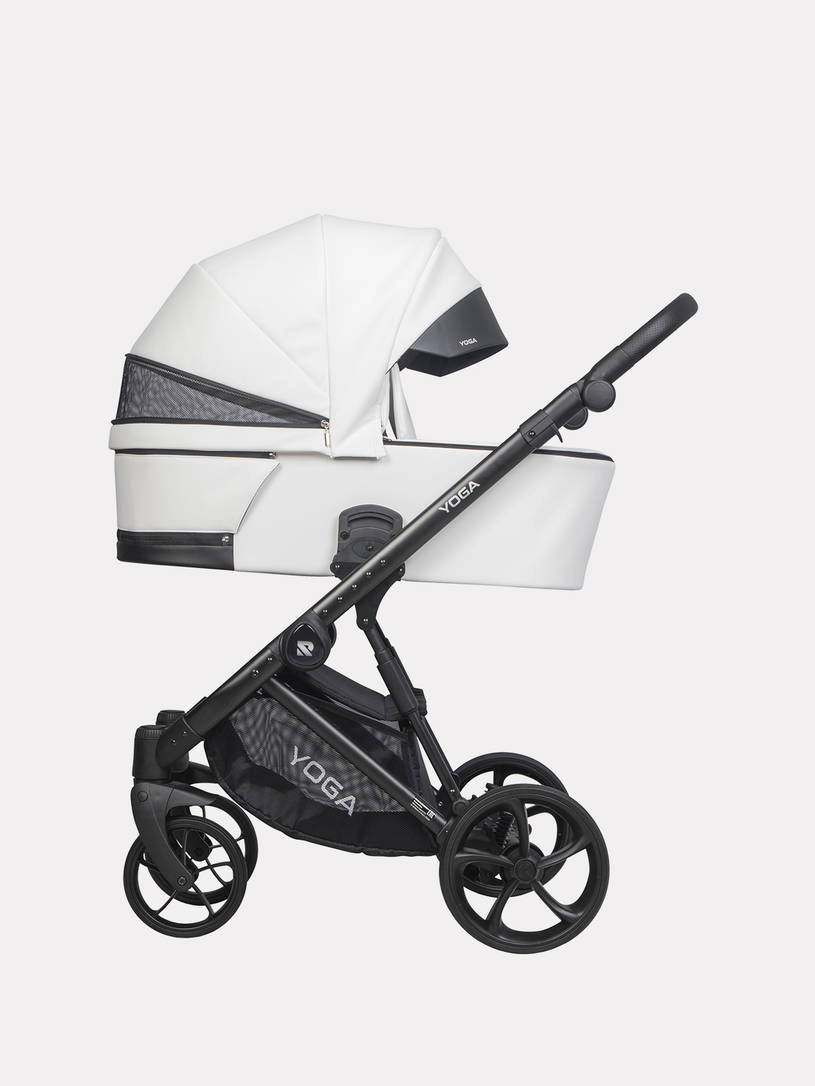 Коляска 3 в 1 Riko Basic Yoga Ecco 11 White, Белый