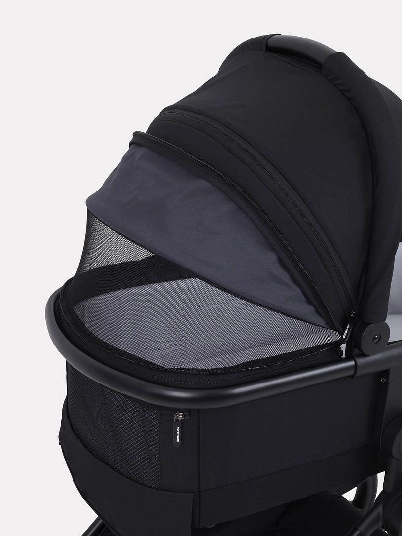 Коляска 3 в 1 Mowbaby Amber Black