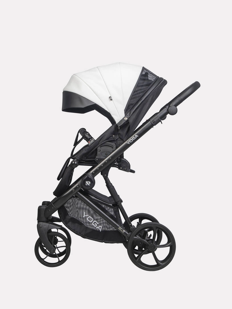 Коляска 3 в 1 Riko Basic Yoga Ecco 11 White, Белый