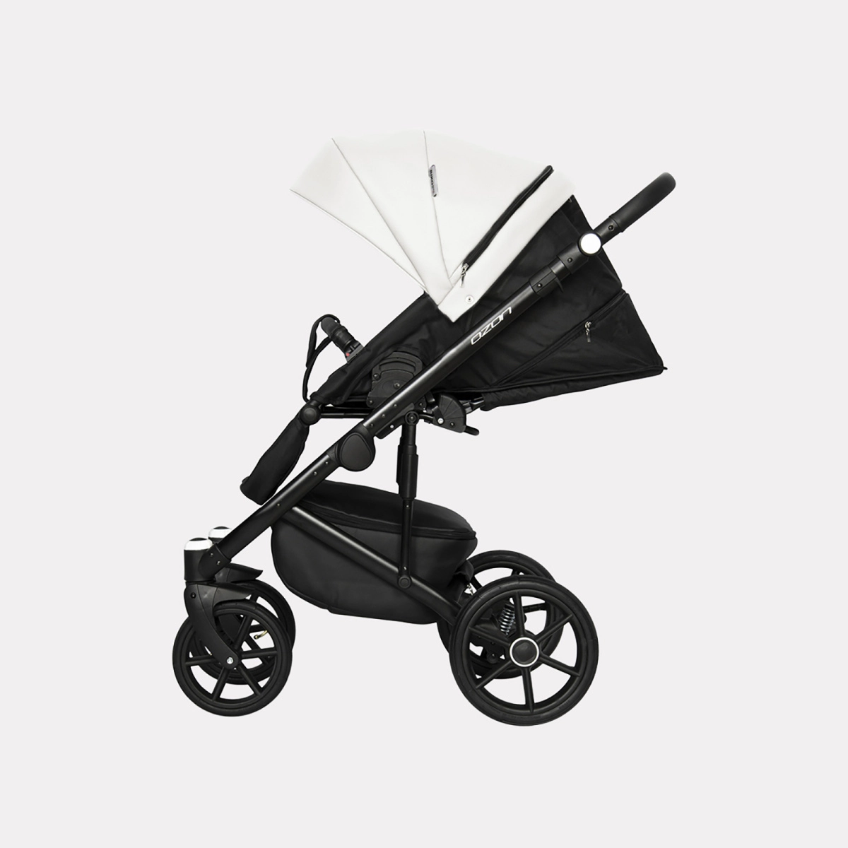 Коляска 3 в 1 Riko Basic Ozon, 07 белый